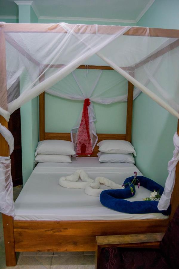 Kilimanjaro Summit Lodge Moshi Esterno foto